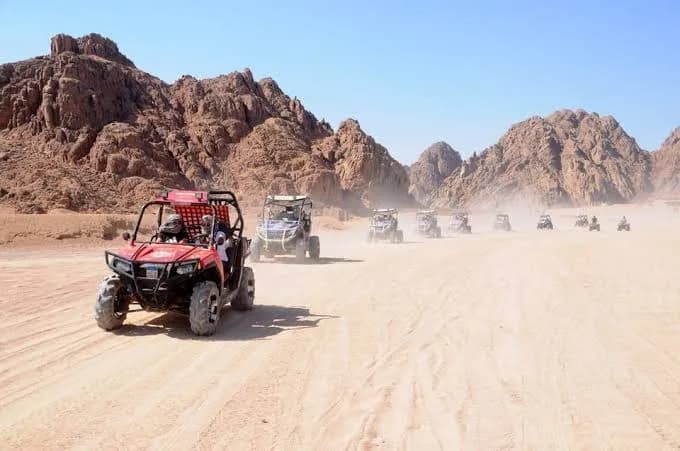 Buggy convoy driving through the Hurghada desert